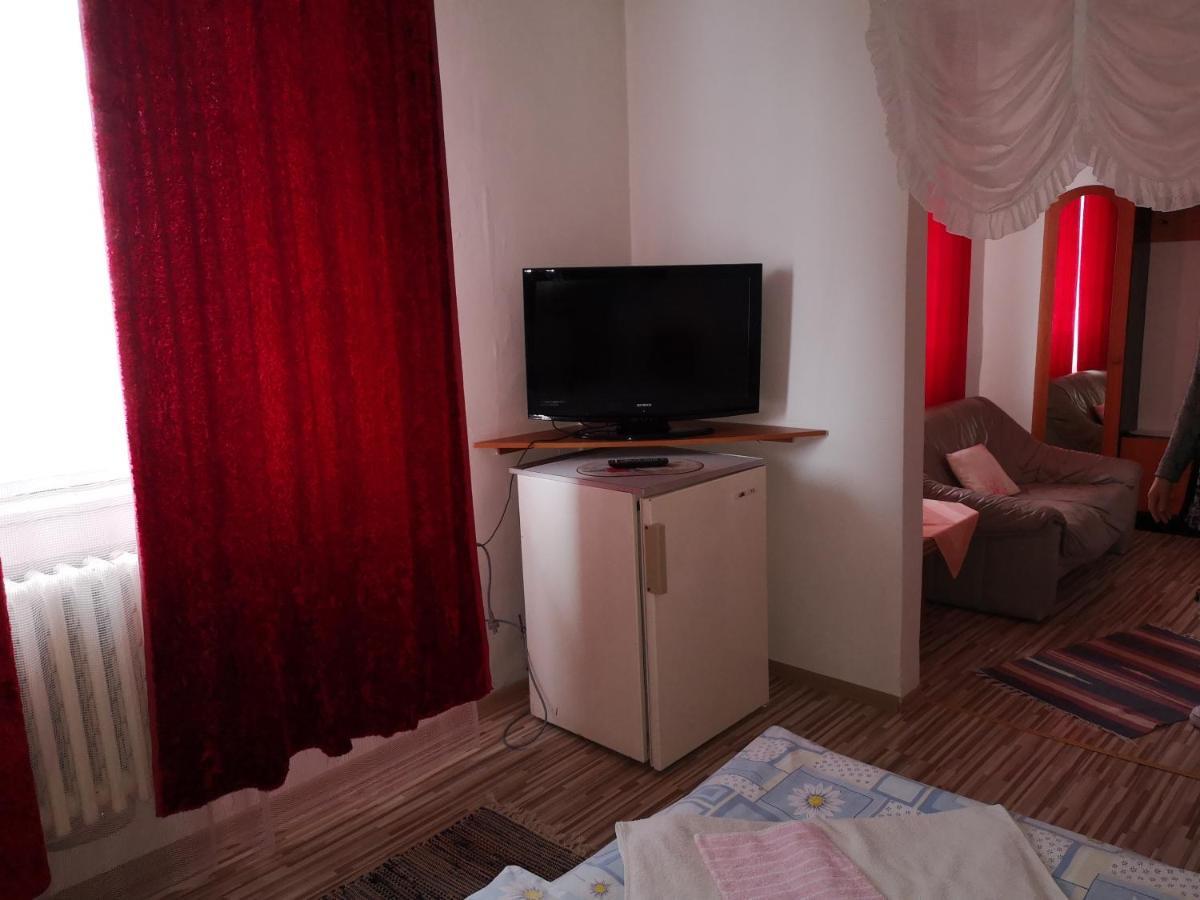Biela Labut Ξενοδοχείο Μιχάλοβτσε Εξωτερικό φωτογραφία